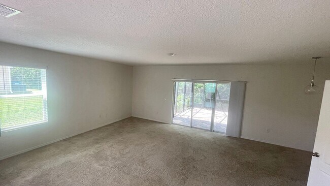 Building Photo - 1608 Primo Ct