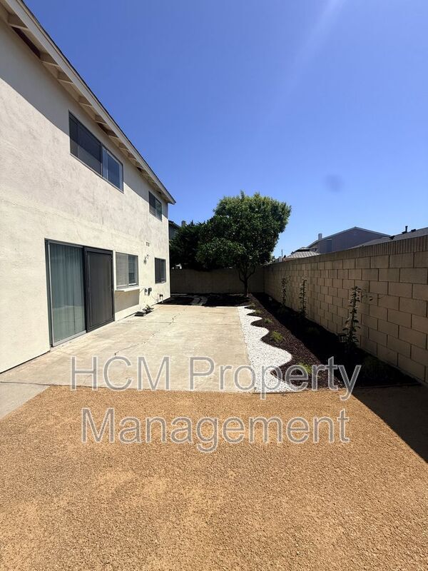 Building Photo - 23709 Maidstone Pl
