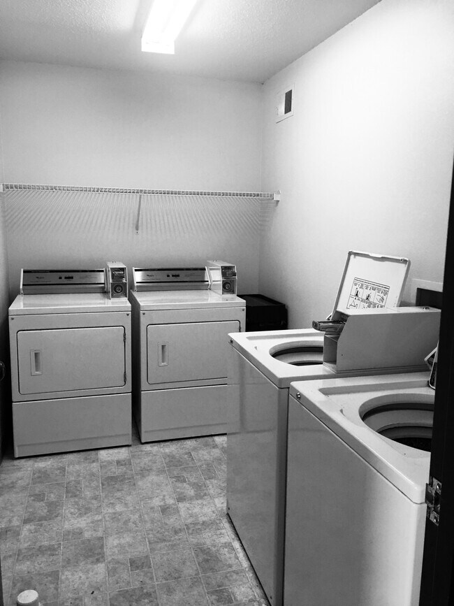Laundry room - 723 22nd St NW