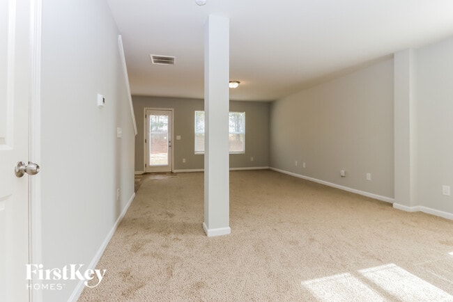 Building Photo - 170 Betty Ann Ln