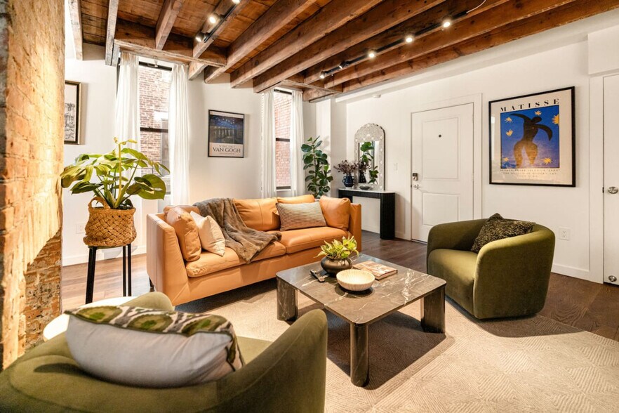 Building Photo - 1510 Race St