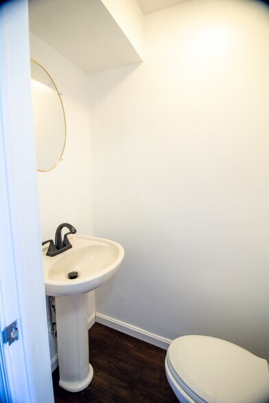 Building Photo - 2218 Conquest Way