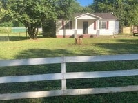 Building Photo - 8977 Hogansville Rd