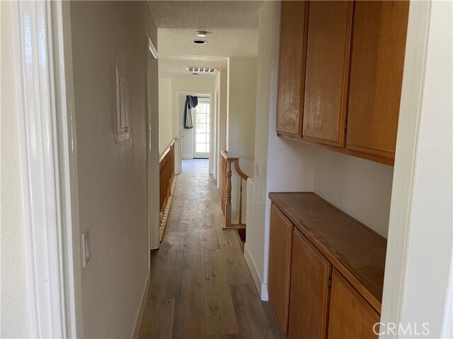 Building Photo - 99 Matisse Cir