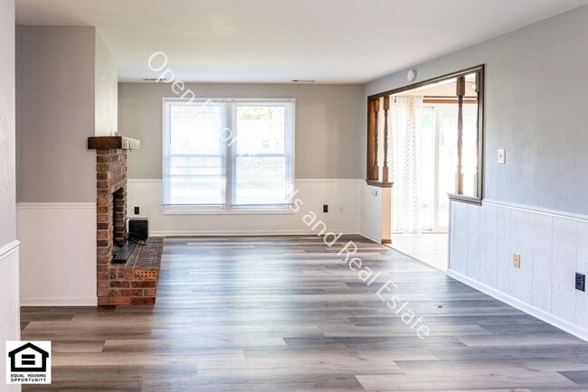 Building Photo - 7726 Tipperary Trail