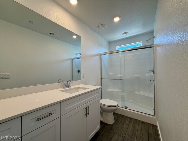 Building Photo - 4234 Vivenda St