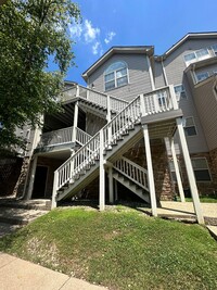 Building Photo - 2BR/2BA Updated Condo in Prospect Glen Vil...