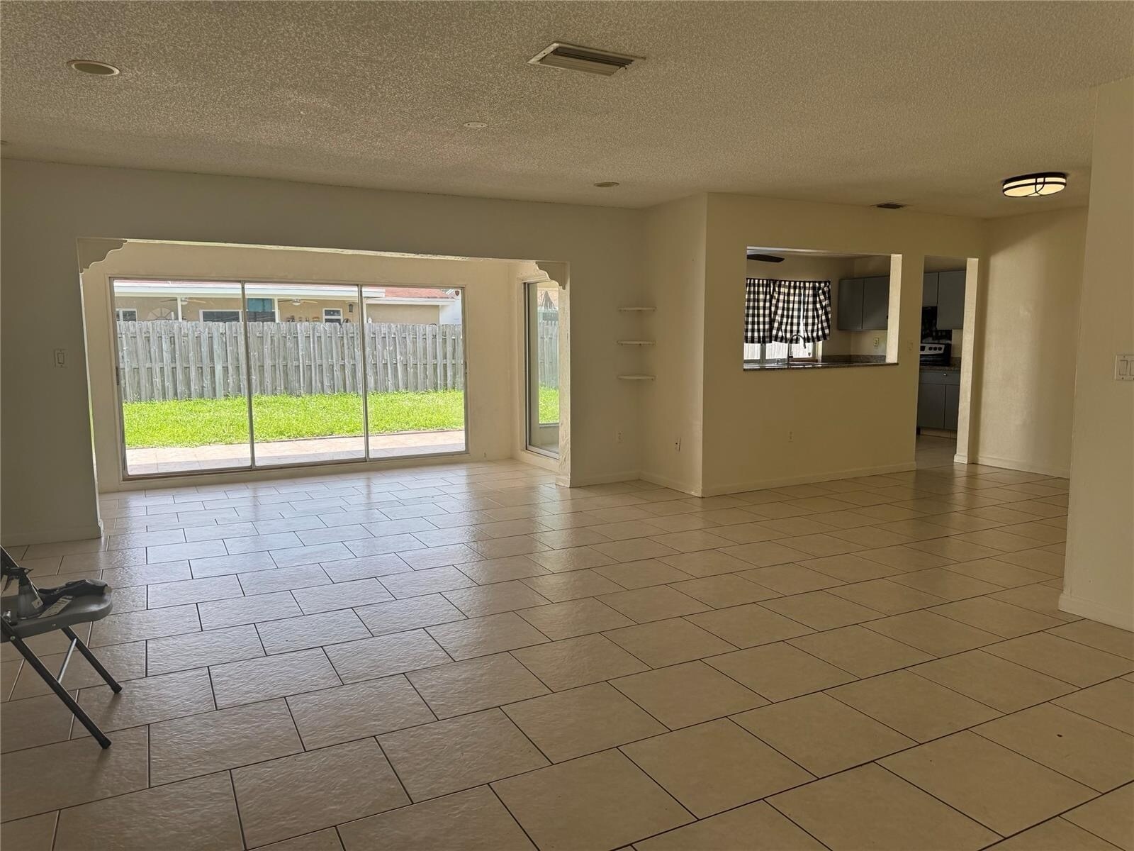 Building Photo - 9651 Sunset Strip