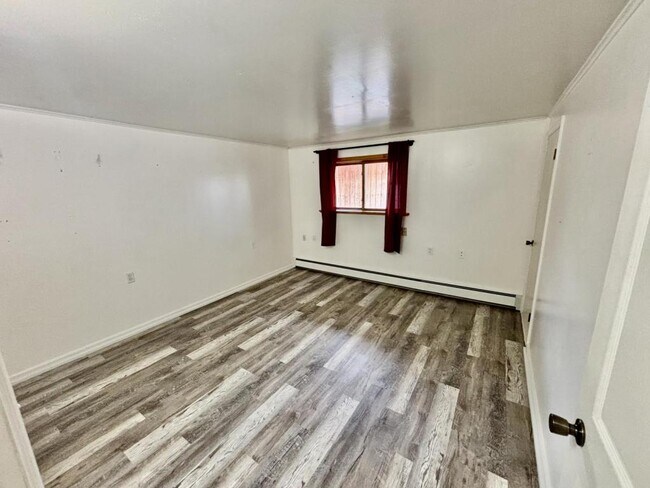 Building Photo - 620 Washakie St