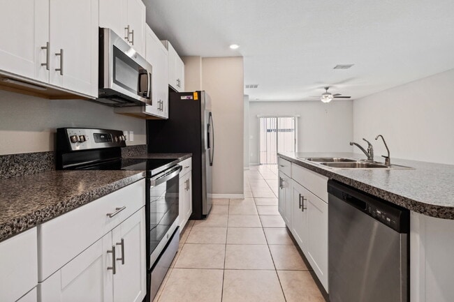 Building Photo - 7205 Ronnie Gardens Ct