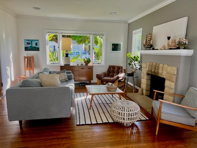 Building Photo - 1710 Clearview Rd