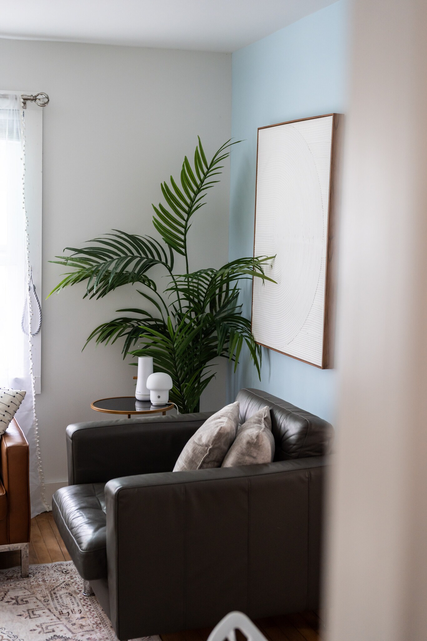 Building Photo - 1812 E Thomas Ave