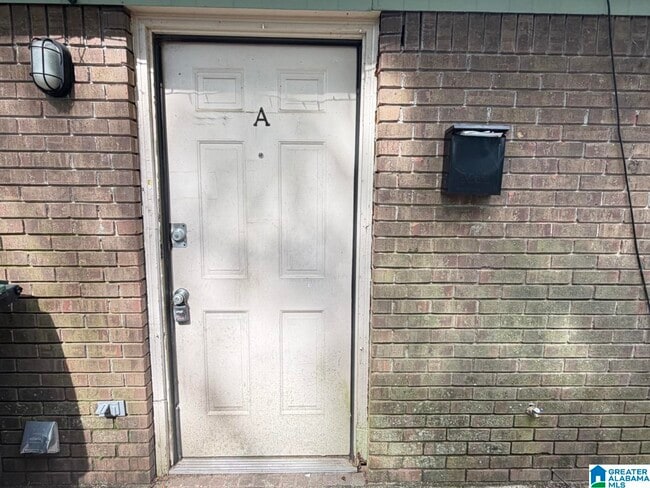 Building Photo - 8144 Rugby Ave