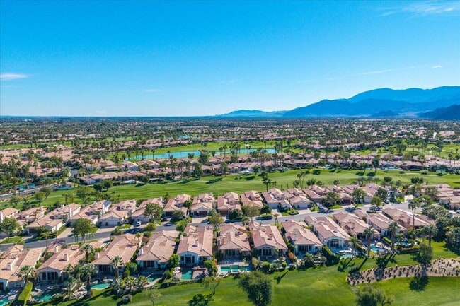 Building Photo - 48385 Vista Calico