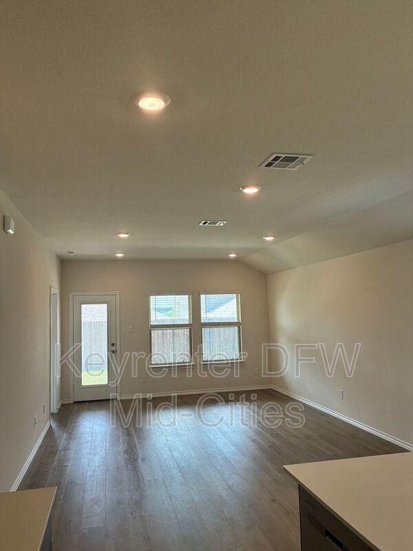 Building Photo - 4624 Verdin St