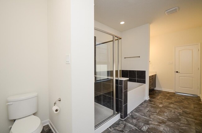 Building Photo - 4423 Ashberry Pine Ln