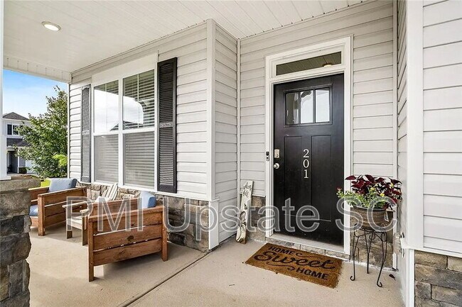 Building Photo - 201 Sweet Hill Rd