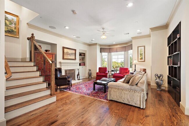 Building Photo - 1308 Lake Pointe Pkwy