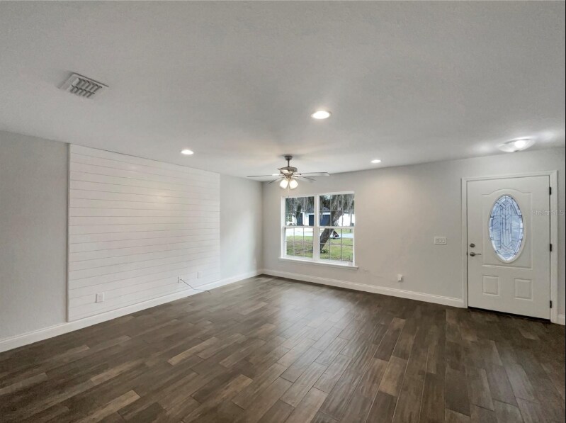 Building Photo - 203 Clayton Rd