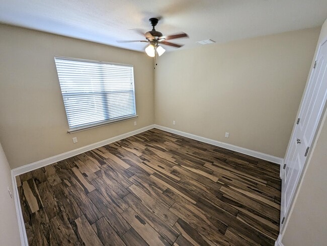 Building Photo - 2216 Chapparel St