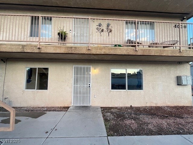 Building Photo - 4030 E Carey Ave