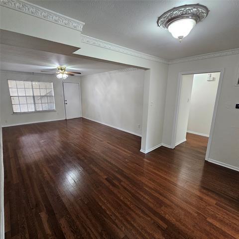 Building Photo - 9600 ROYAL Ln