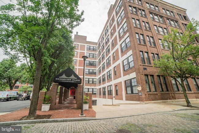 Primary Photo - 315 New St