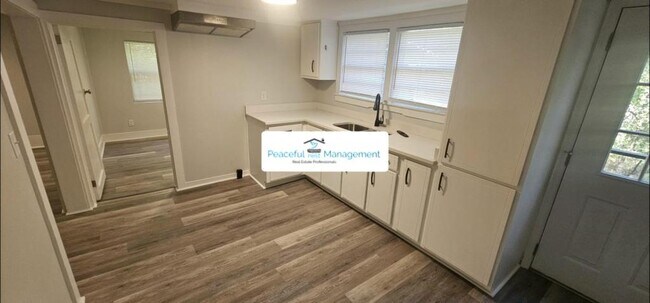 Building Photo - 5431 Buena Vista Rd