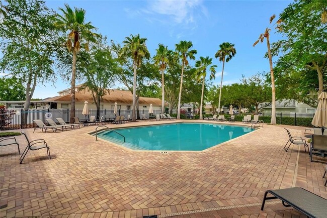 Building Photo - 18205 Fall Creek Dr