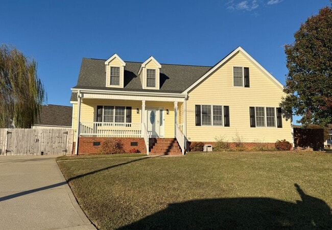 Primary Photo - 3704 Warwick Pl