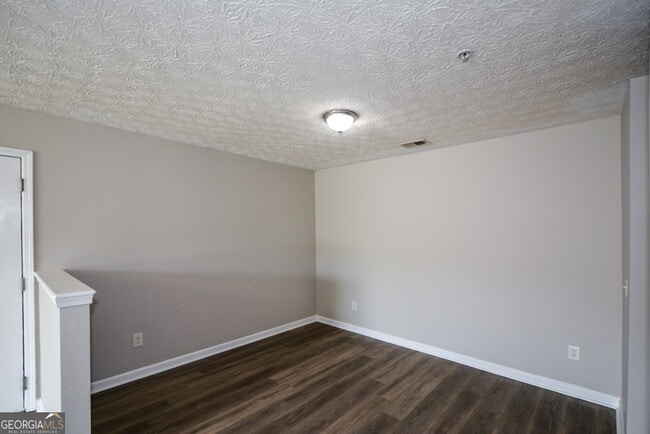 Building Photo - 4103 Fairington Club Dr