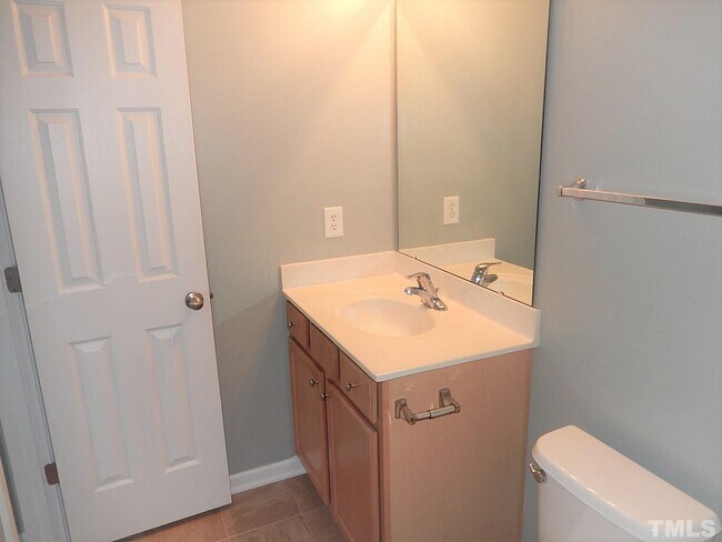 Building Photo - 8007 River Water Ct