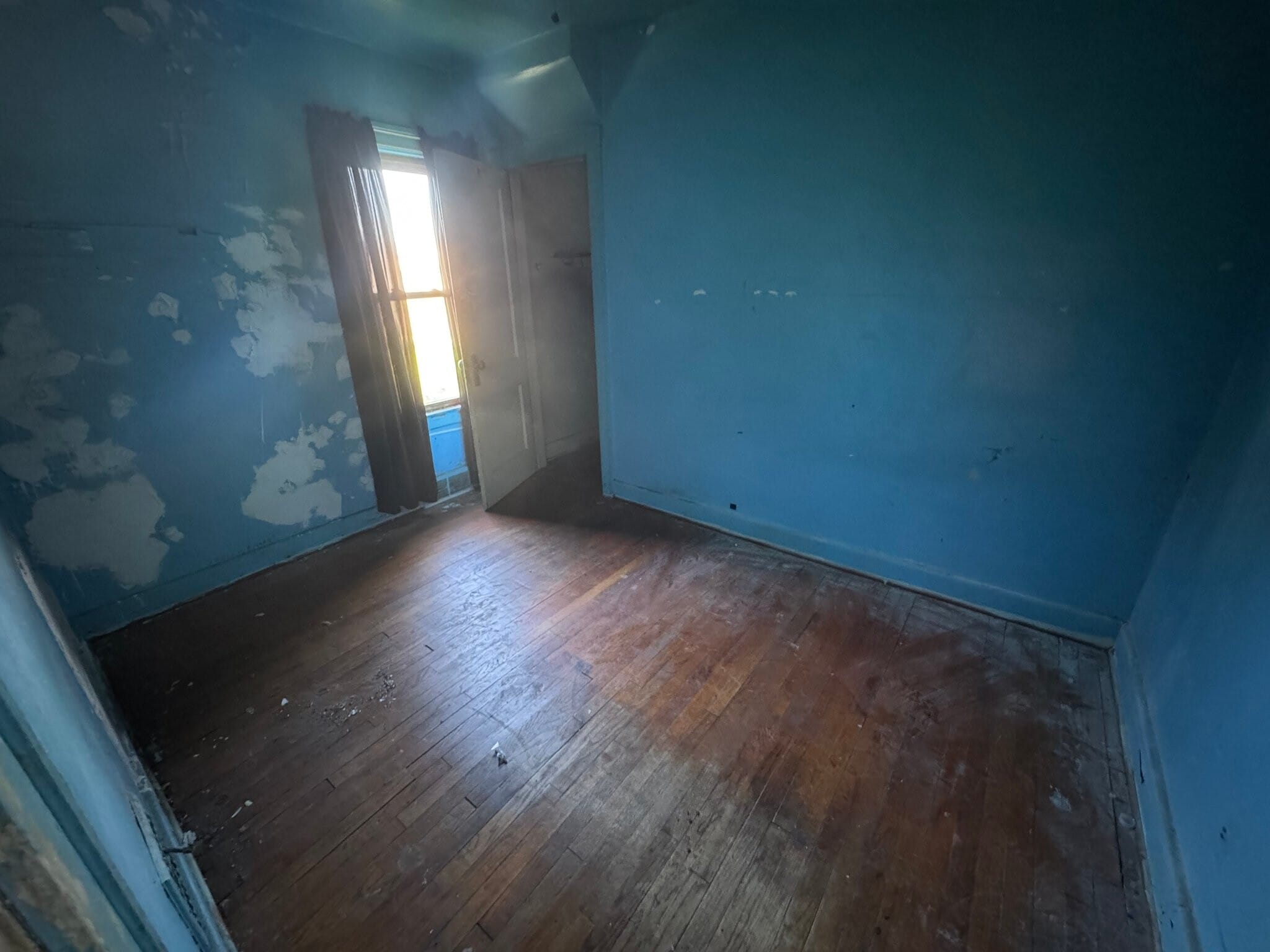 Building Photo - 15447 Griggs St