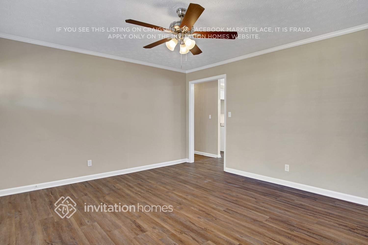 Building Photo - 521 Ivy Ln