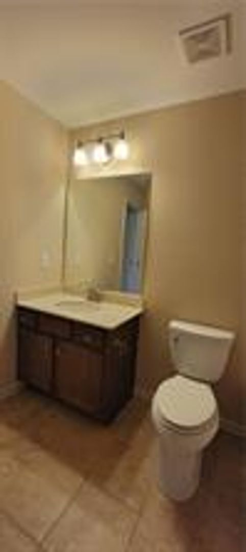 Building Photo - Luxury Living in South Forsyth