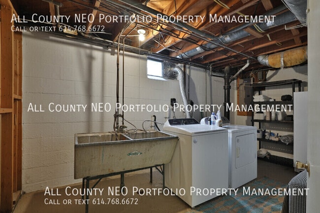 Building Photo - 148 S Kellner Rd