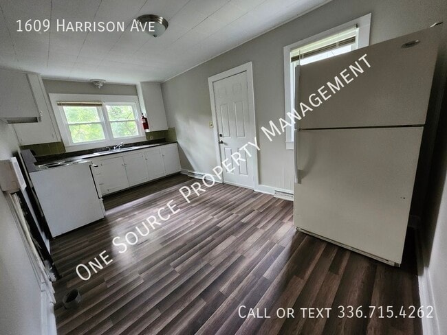 Building Photo - 1609 Harrison Ave