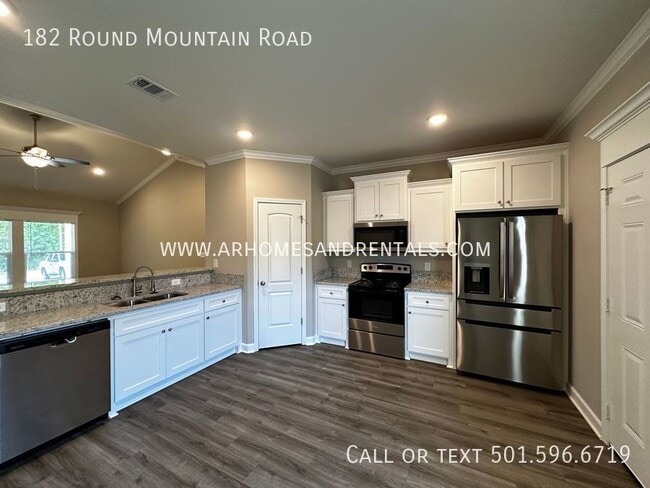 Building Photo - 182 Round Mountain Rd