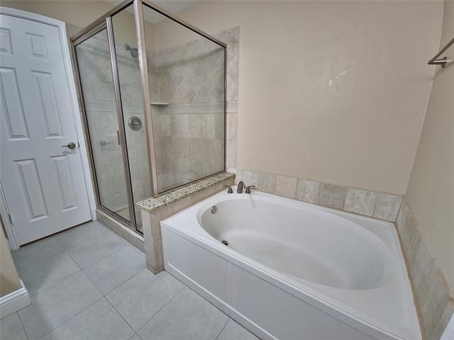 Building Photo - 1524 High Pointe Ln