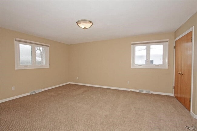 Building Photo - 101 Britain Rd