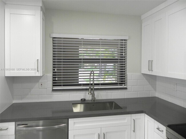 Building Photo - 13178 SW 91st Pl