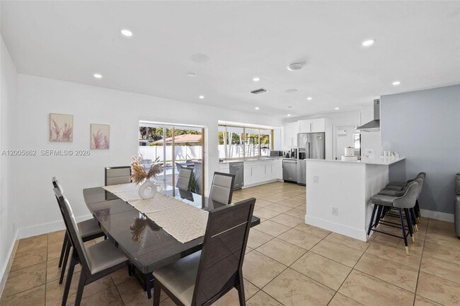 Building Photo - 3460 N 46th Ave