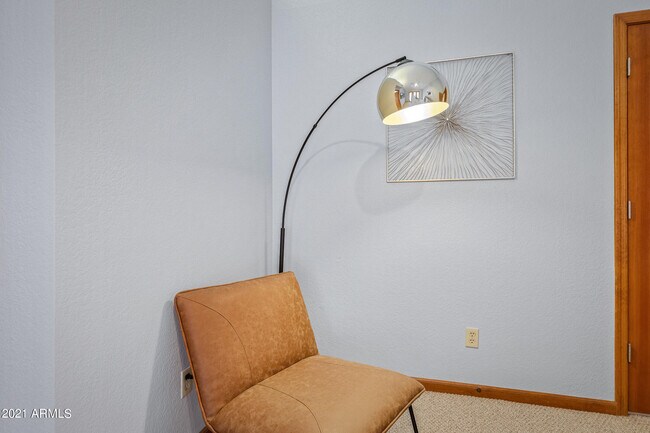 Building Photo - 5735 E Campo Bello Dr