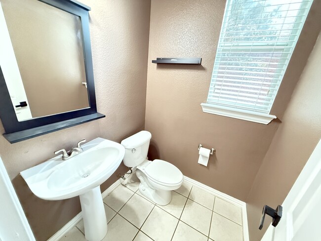 Building Photo - 4077 Frio Way