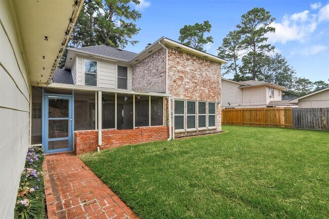 Building Photo - 14919 Parkville Dr