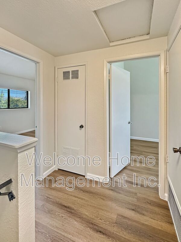 Building Photo - 15609 Via Granada