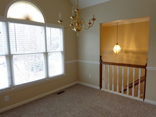 Building Photo - 1728 Victoria Way NW