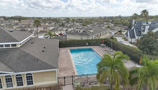 Building Photo - 13565 Fountainbleau Dr