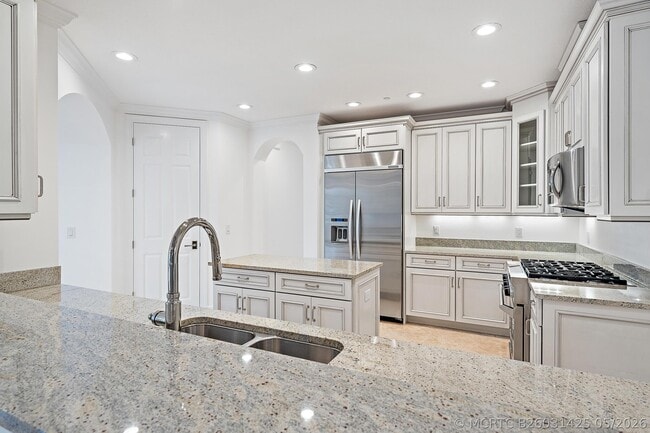 Building Photo - 13629 Treasure Cove Cir