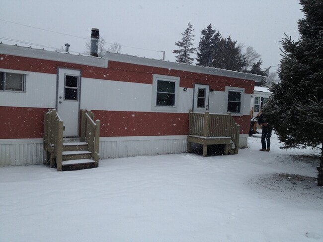 Building Photo - 1917 Central Ave